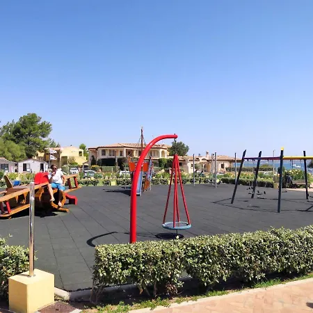 Donatella By Interhome