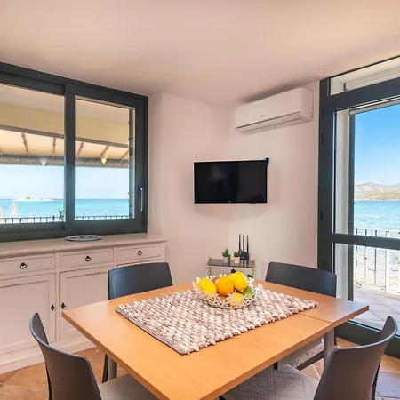 Donatella By Interhome *